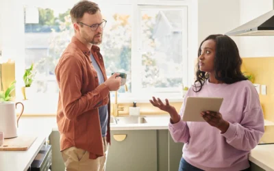 The Pros & Cons of Consolidating Debt Into a Mortgage